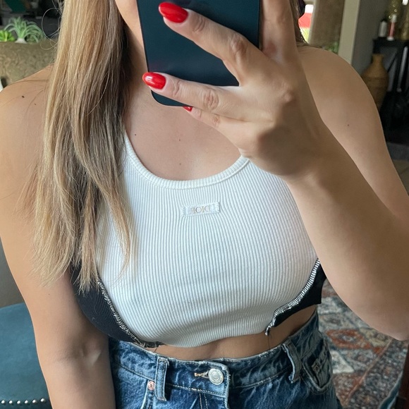 Iamkoko.la | One of a kind “DIOR” logo vintage crop tank size: small - Picture 4 of 7